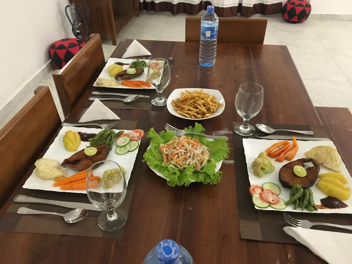 Hotel Ranvil 누와라 엘리야 외부 사진