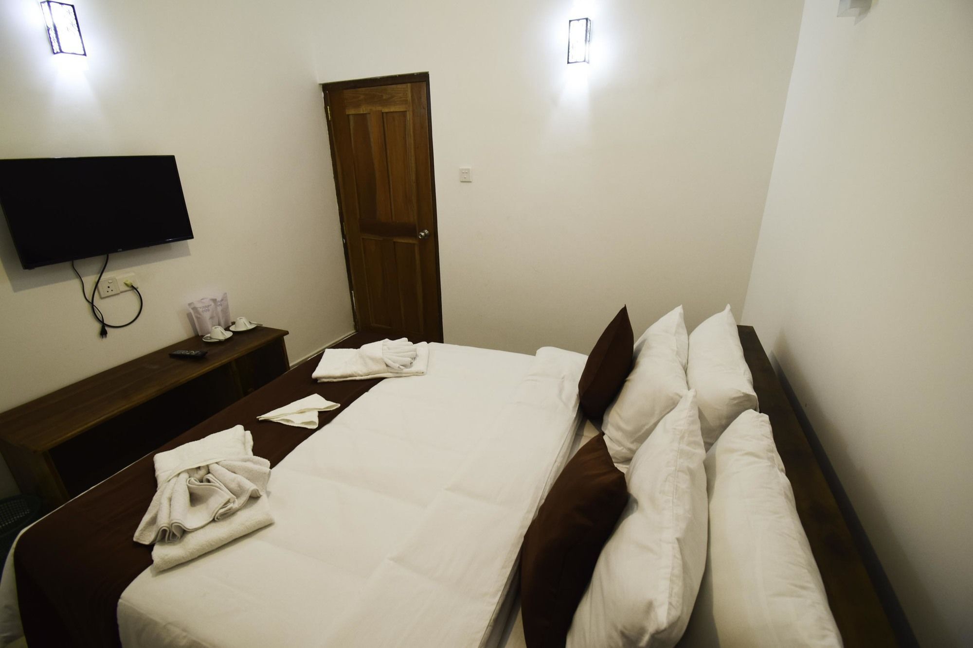 Hotel Ranvil 누와라 엘리야 외부 사진