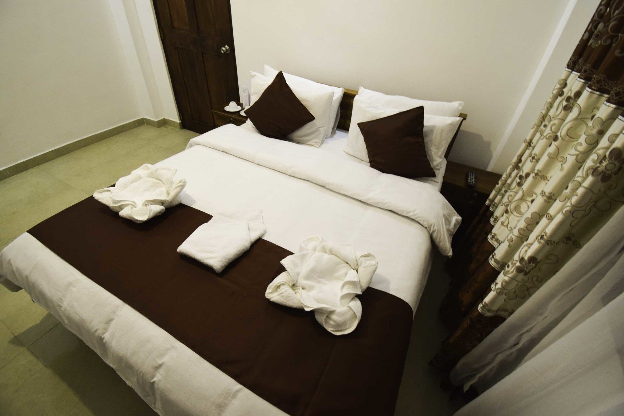 Hotel Ranvil 누와라 엘리야 외부 사진