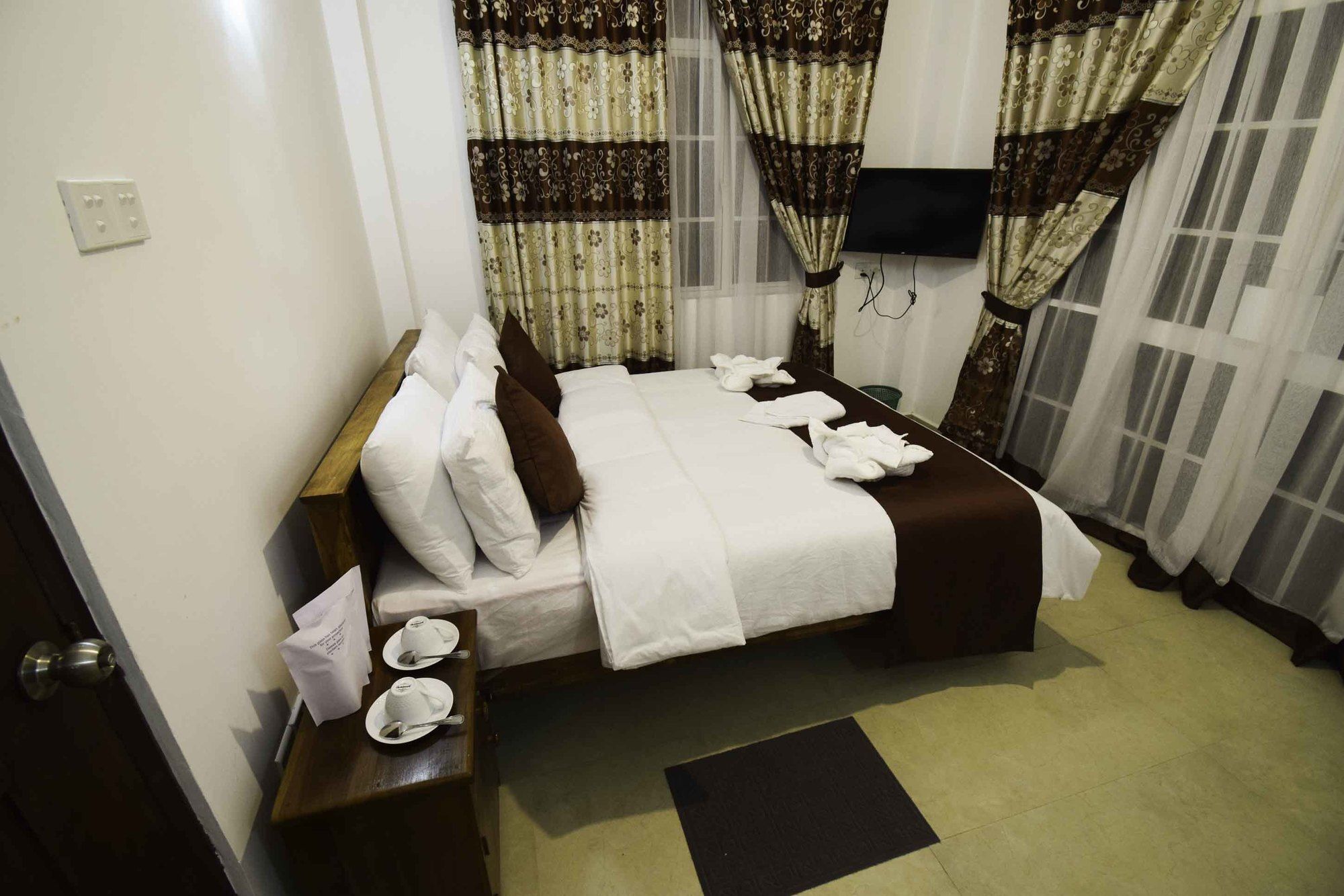 Hotel Ranvil 누와라 엘리야 외부 사진